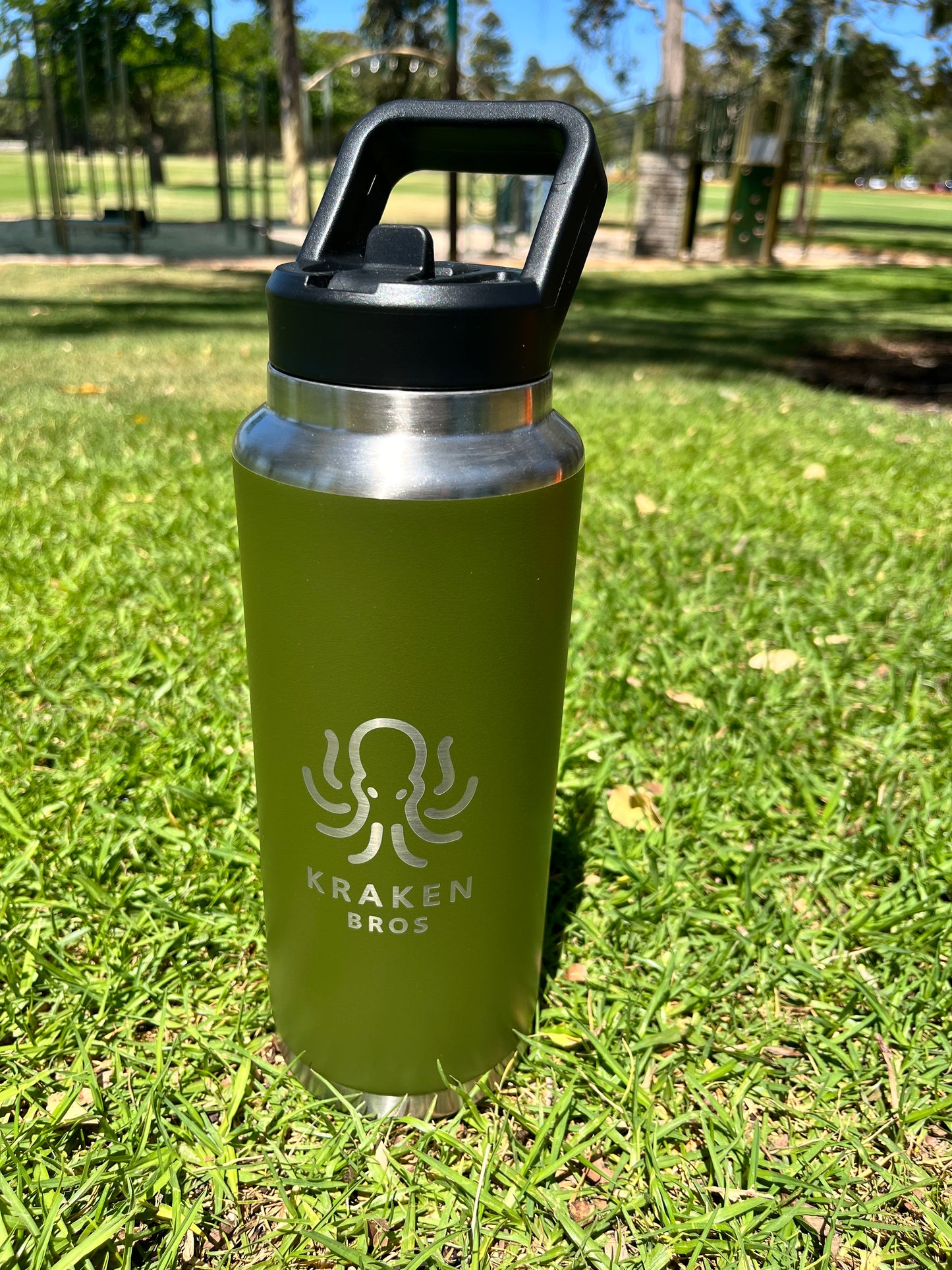 Hydration, Elevated: Kraken Bros Insulated Water Bottles - Stay Refreshed, Any Adventure!